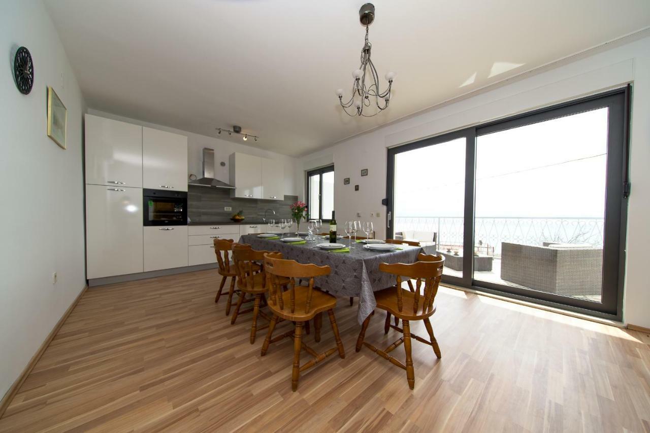 Apartments L&L Dugi Rat Εξωτερικό φωτογραφία