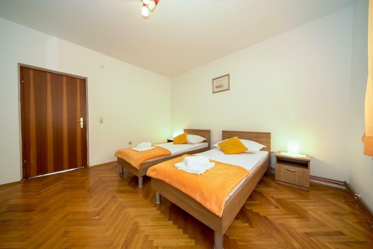 Apartments L&L Dugi Rat Δωμάτιο φωτογραφία